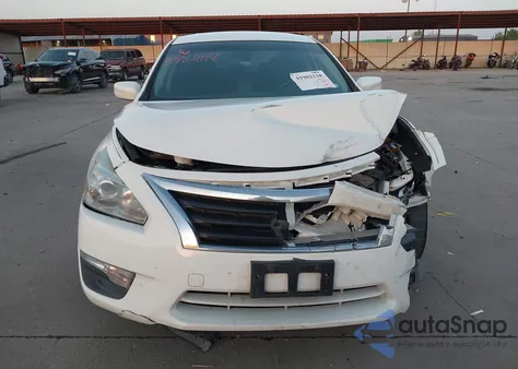 2015 Nissan Altima 2.5 S from USA, damaged, VIN 1N4AL3AP4FN872272
